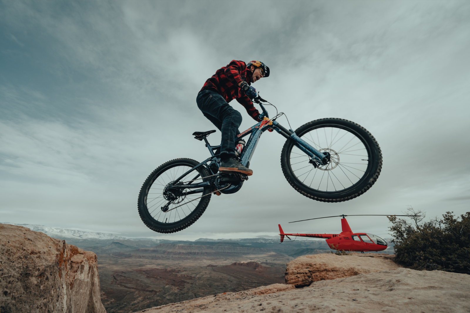 Buy Electric Bike Parts & Accessories in Melbourne at Casey Cycles, shop online or visit our local bike store today in the south east suburb of Cranbourne.