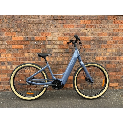 Ex Display Momentum/Giant Vida E+ E-Bike - Indigo