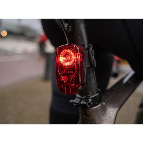 REAR LIGHT, High intensity  100 Lumen, 3 function High / Low / Flash,  w/bracket & USB cable, USB rechargeable battery built in