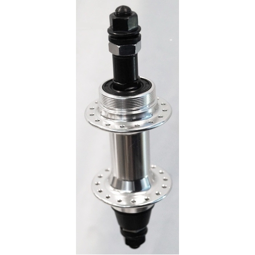 Hub Alloy Screw On Nutted Silver 32H (135mm OLD)