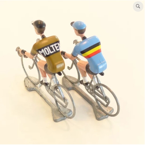 A FLANDRIENS Models, 2 x Hand painted Metal Cyclists, Molteni jerseys