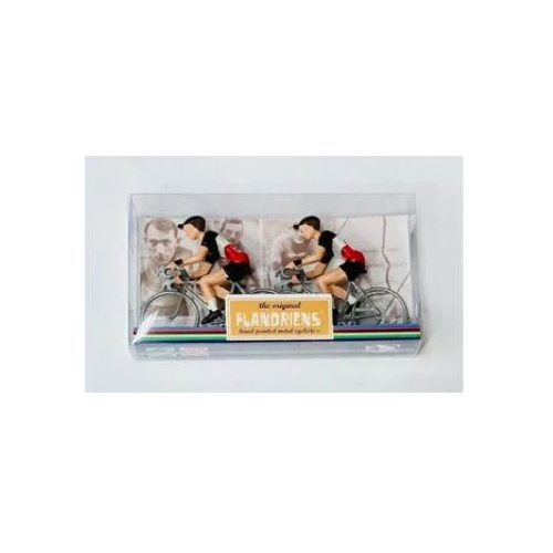 FLANDRIENS Models, 2 x Hand painted Metal Cyclists, Lotto Soudal