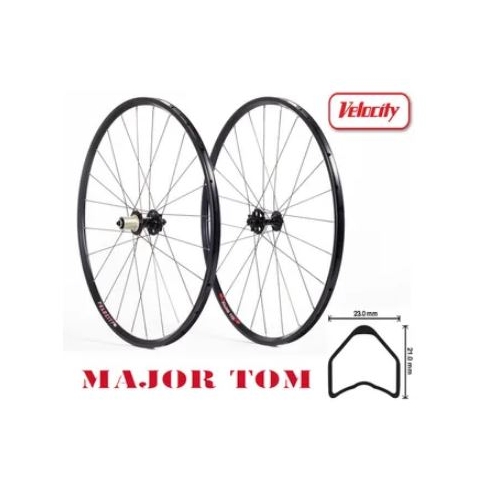 VELOCITY WHEELSET - MAJOR TOM PRO DISC CYCLOCROSS WHEEL SET. Tubular. 24H Fr & Rr. Aero Spokes. 6 Bolt Disc. L/W ATB Fr Hub. Convertible Rr Hub.